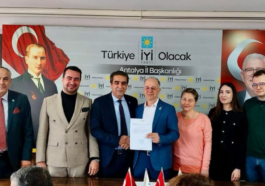 İYİ Parti Muratpaşa'da yeni başkan Motorcu