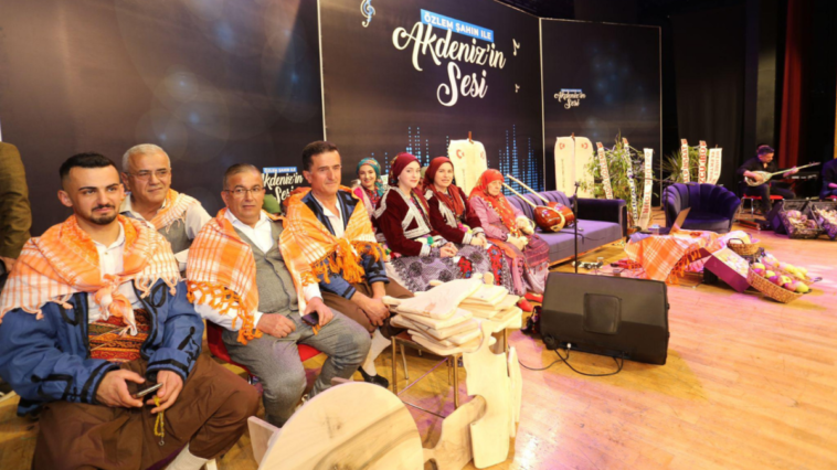 Kepez'de Korkuteli Kültür Gecesi düzenlendi