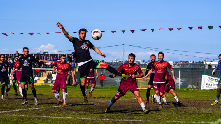 Manavgat Belediyespor galibiyetle başladı