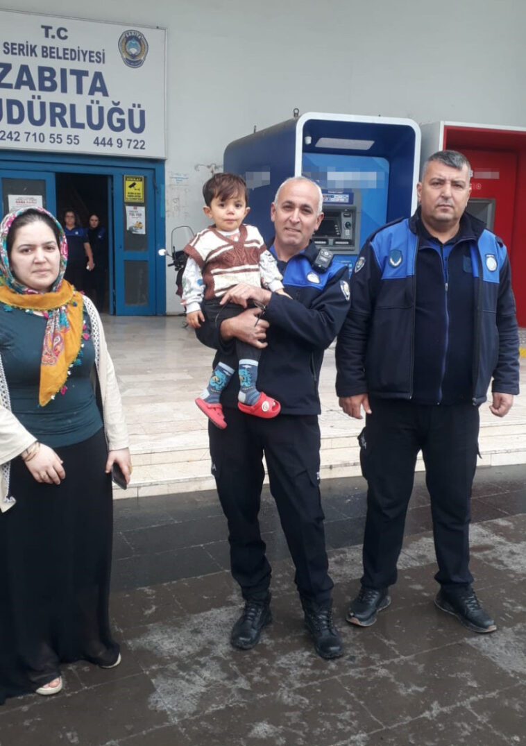 Serik'te kayıp çocuk bulundu