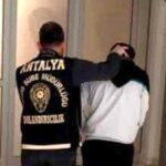 Kendilerini polis olarak tanıtan telefon dolandırıcıları tutuklandı