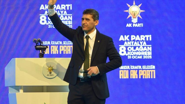 AK Partide yeni yönetim belli oldu