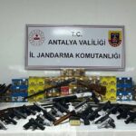 Aksuda ruhsatsız silah operasyonu; 22 şüpheli yakalandı