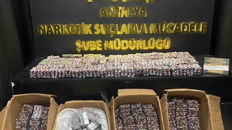 Antalyada uyuşturucu operasyonu: 34 tutuklu