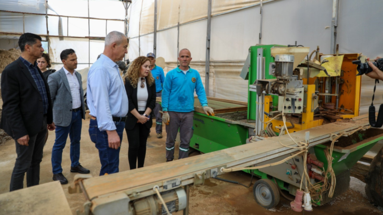 Alanya'da belediye bitki serasıyla yüzde 50 tasarruf sağladı