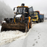 Alanya'da yaylalar beyaz örtüyle kaplandı