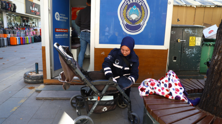 Antalya'da bin 281 dilenci yakalandı