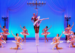 Antalya'da 'Bir Yaz Gecesi Rüyası'