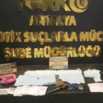 Antalya'da uyuşturucu operasyonunda 23 kişi tutuklandı