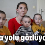 Baba yolu gözlüyorlar