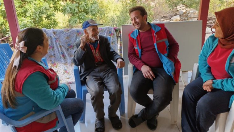 Gazipaşa'da sosyal destekler sürüyor