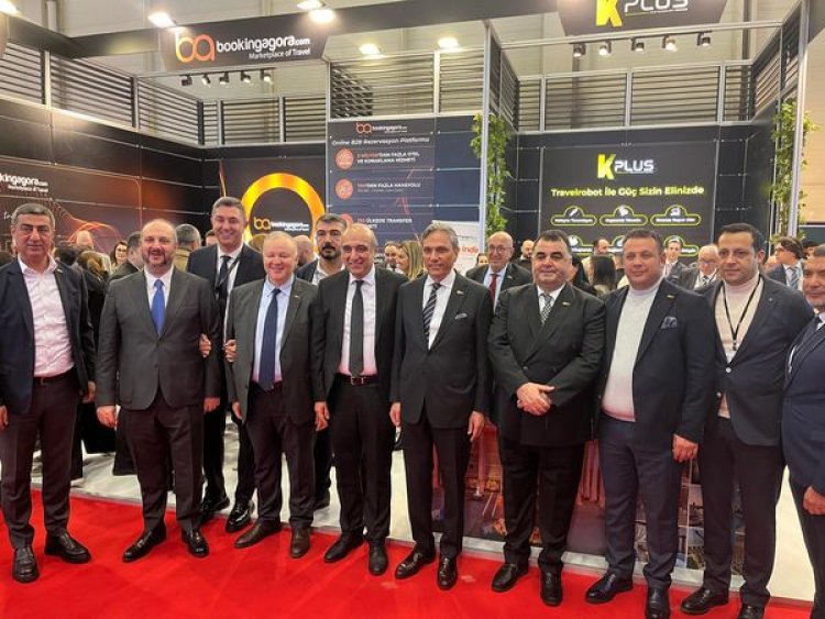 BOOKİNGAGORA STANDINDA BULUŞTULAR