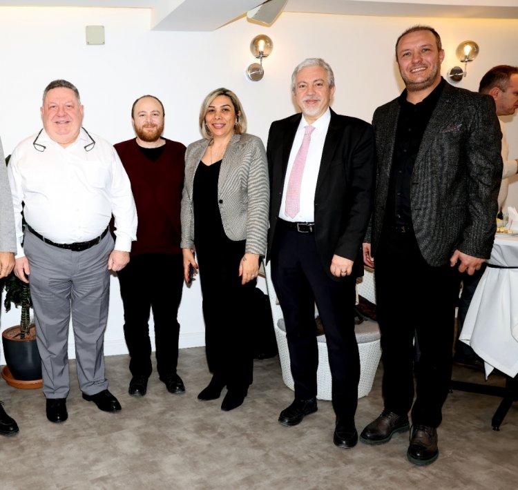 image_750x_67ada843b5682-1