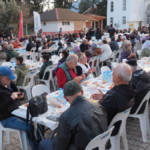 Kemer Belediyesi Beycik'te iftar yemeği düzenledi