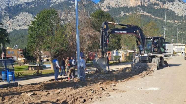Kemer Belediyesi'nde alt yapı çalışmaları sürüyor