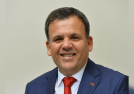 Kemer'de belediye başkan sayısı dörde yükseldi