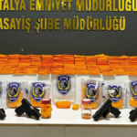 Kepez'de işyerini kurşunlama olayının 2 kişi şüphelisi tutuklandı