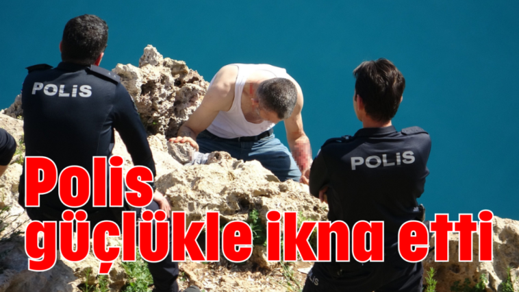 Polis güçlükle ikna etti