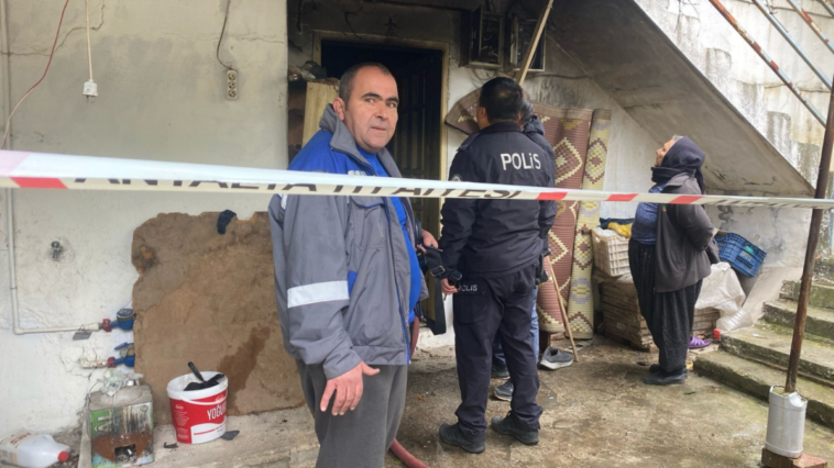 Serik'teki yangında felçli kadın hayatını kaybetti