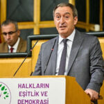 Tuncer Bakırhan'dan 'süreç' açıklaması: 'Öcalan önümüzdeki günlerde tarihi çağrıyı yapmaya hazırlanıyor'