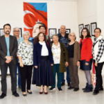 Türkiye'nin öncü kadınlarının portrelerini çizdiler