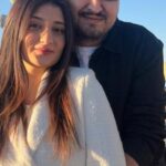 2 ay önce evlendiği hemşire eşini satırla öldürdü