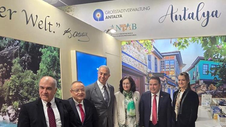 Antalya heyeti baharı getirdi