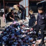 Antalyada zabıtadan sahte parfüm operasyonu