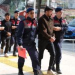 Otomobile asit döken 2 kişi tutuklandı