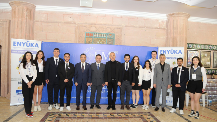 Alanya'da Kariyer Adamları Zirvesi düzenlendi