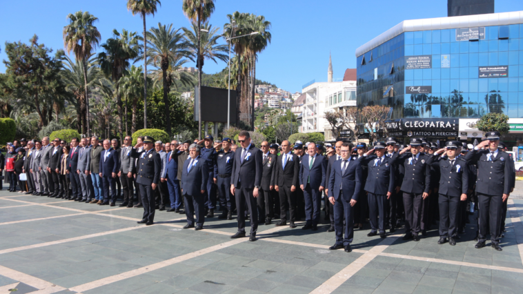 Alanya'da şehit polisler için mevlit okutuldu