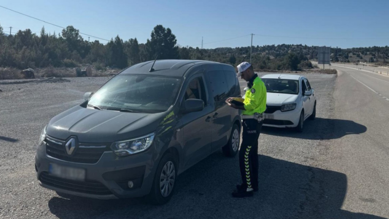 Antalya'da bir haftada 20 bin sürücüye para cezası yazıldı
