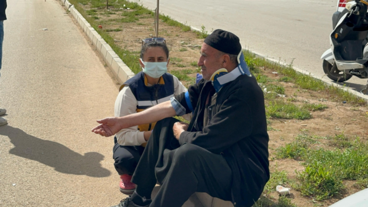 Antalya'da iki otomobil çarpıştı 1'i çocuk 4 kişi yaralandı