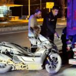 Gazipaşa'da motosiklet park halindeki tıra çarptı: 1 kişi yaralı