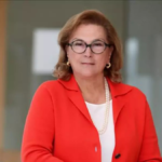 Güler Sabancı Sabancı Holding'deki görevini bırakıyor!