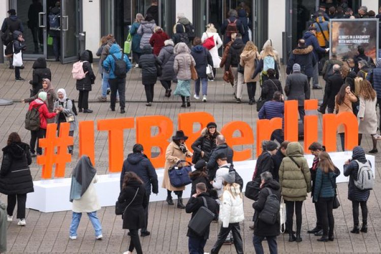 ALANYA’YA BERLIN’DE 90 METREKARELİK VİTRİN