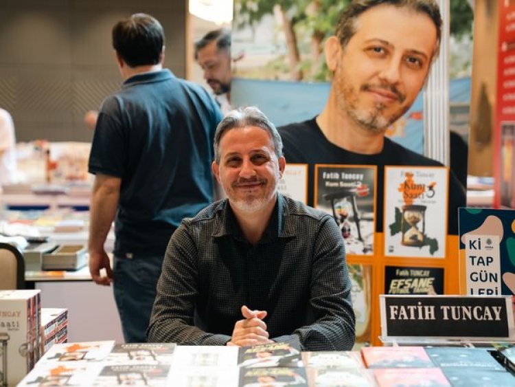 KİTAPSEVERLER AKRA KEMER’DE BİR ARAYA GELİYOR