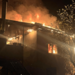 Kaş'ta yangında 2 katlı ev kül oldu