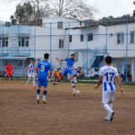 Kemer, amatör kümeye puanla başladı