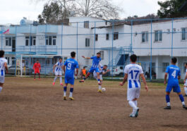 Kemer, amatör kümeye puanla başladı