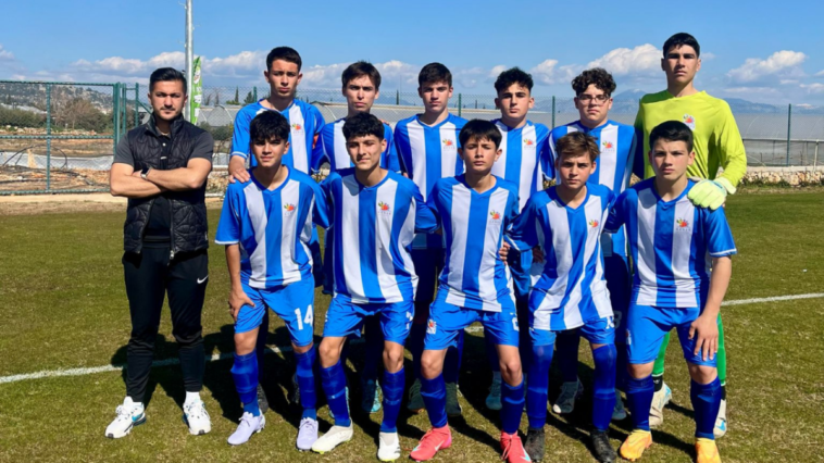 Kemer Belediye Merkez Spor Antalya Topçular'ı 2-1'le geçti