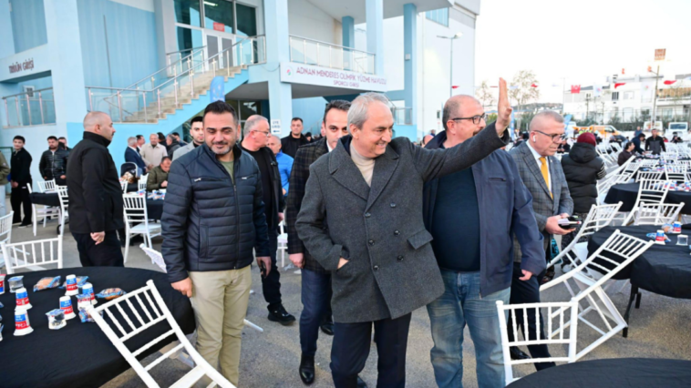 Kepez’den 3 mahalleye iftar