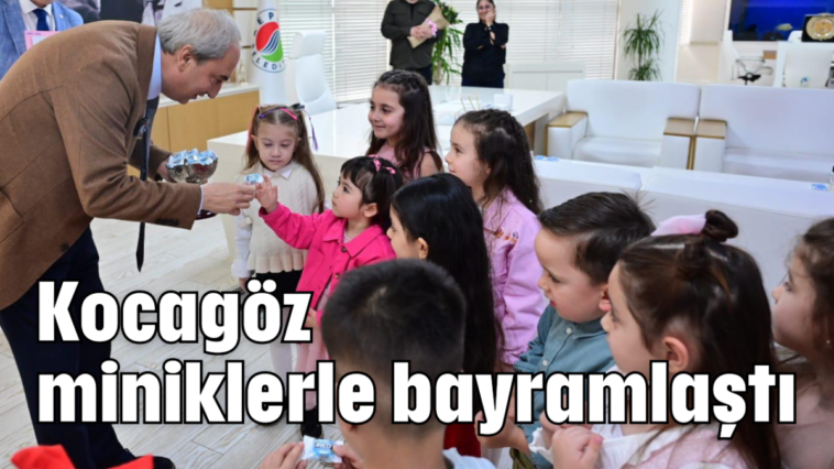 Kocagöz miniklerle bayramlaştı