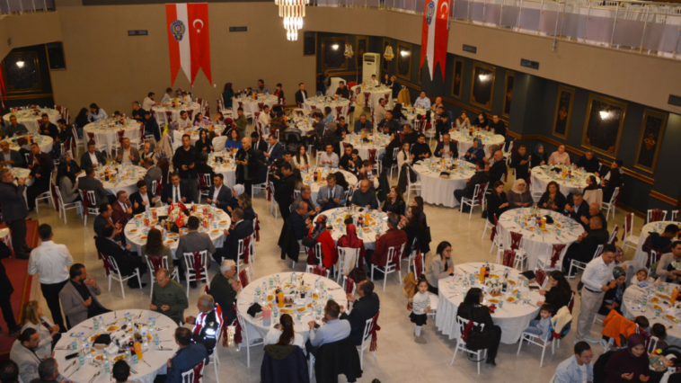Korkuteli'nde emniyet mensupları iftarda bir araya geldi