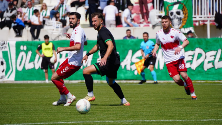 Manavgat Belediyespor Akşehirspor'u 4 golle geçti