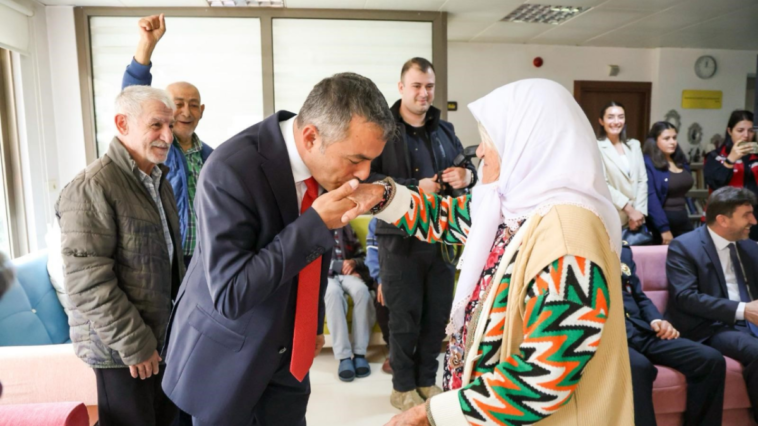 Manavgat'ta bayramlaşma töreni düzenlendi