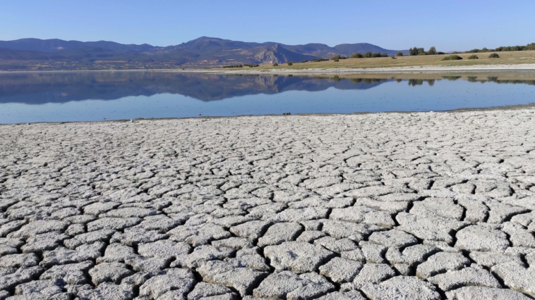 Su kanunu çıkartılmalı
