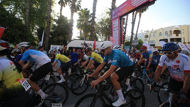 AKRA Gran Fondo’da pedallar dostluk için döndü