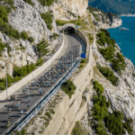 Amatör yol bisikletçileri Kemer'de iyilik ve dostluğa pedal basacak