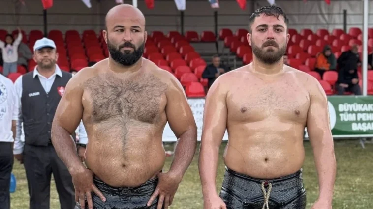 Antalya Kumluca Yağlı Güreşleri'ni Okulu kazandı